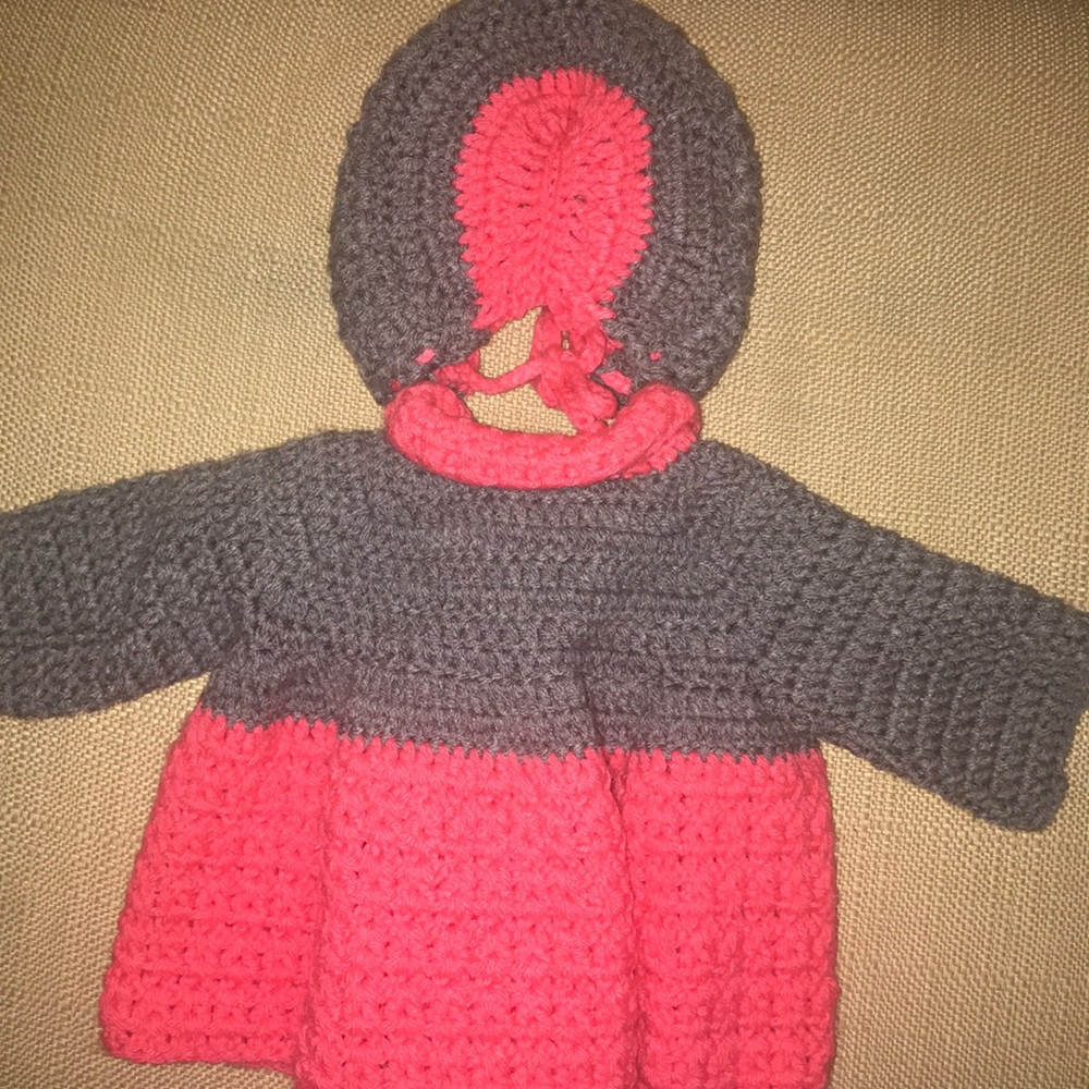 BUNDLE ONLY for a discount! Crotchet coat and hat. - Picture 4 of 4